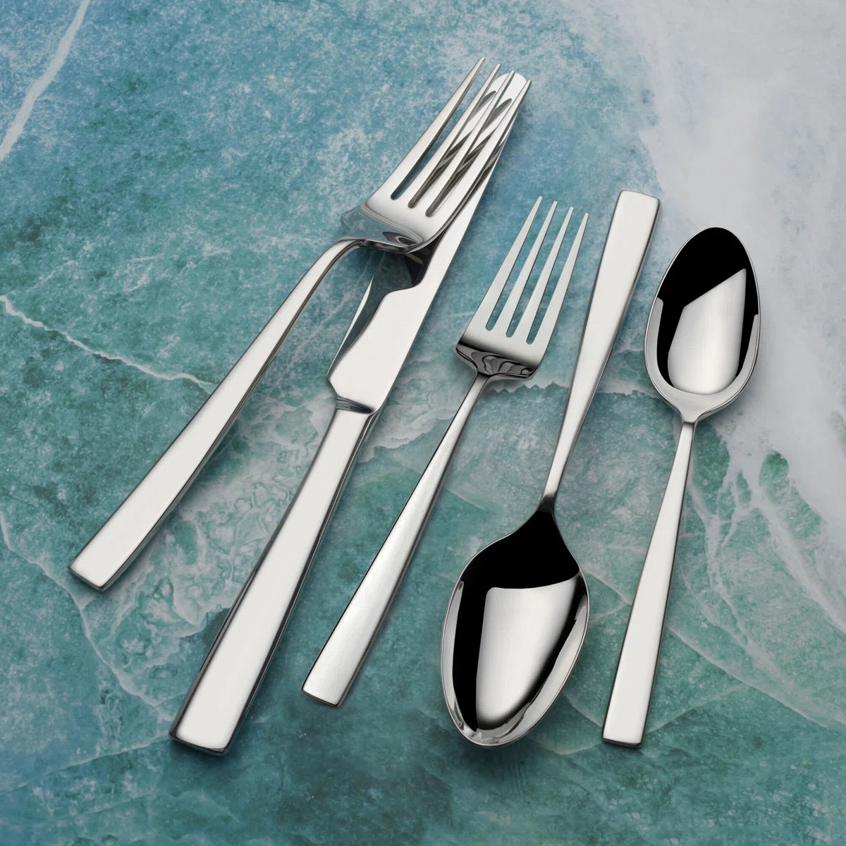 Everett 101-Piece 18/10 Stainless Steel Flatware Set, Service For 12