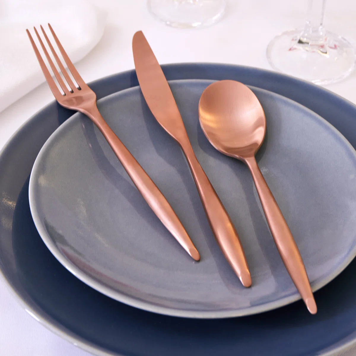 Milano 20 Piece 18/10 Stainless Steel Flatware Set, Service for 4